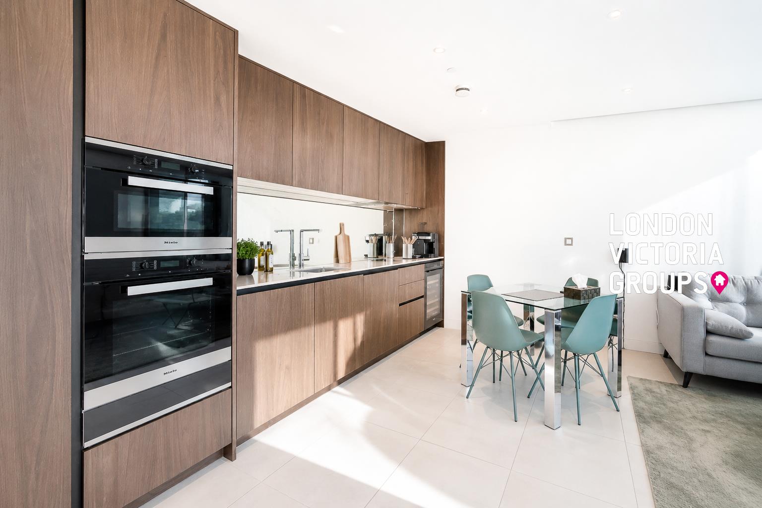 2 bed property in 1 Water Lane, London